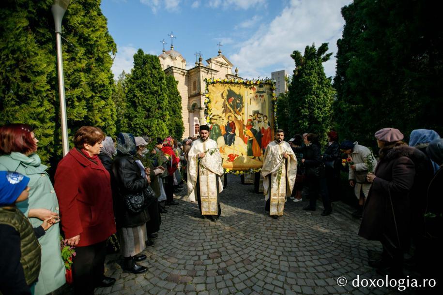 Pelerinajul de Florii a pornit de la Biserica „Bărboi” din Iași / Foto: pr. Silviu Cluci